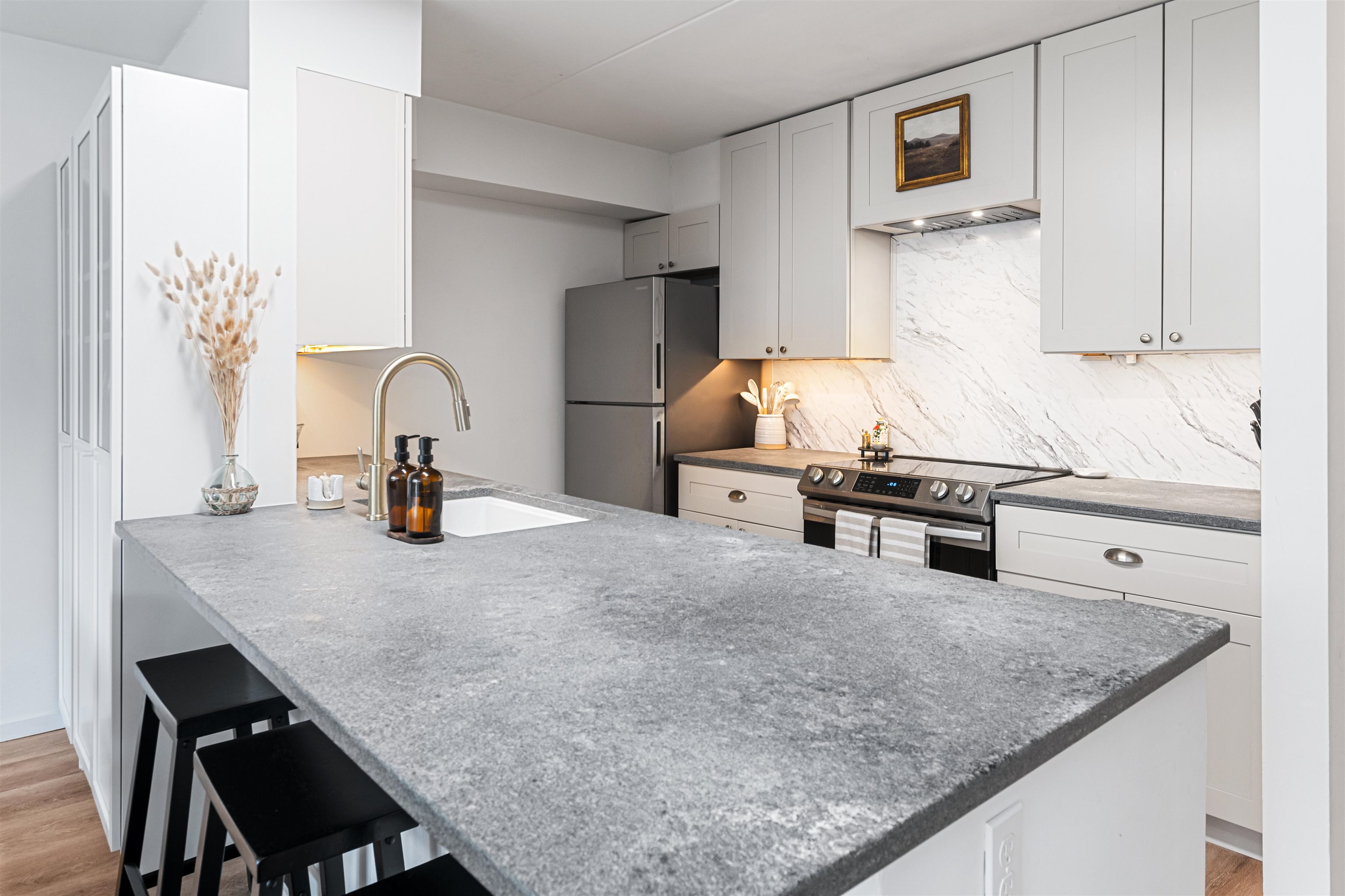 100 Bridges Resort Circle, Unit 100 Warren, VT 05674 - Photo 9 of 46