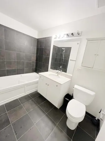 $277,000 | 235 West Van Buren Street, Unit 2908, Chicago, IL 60607