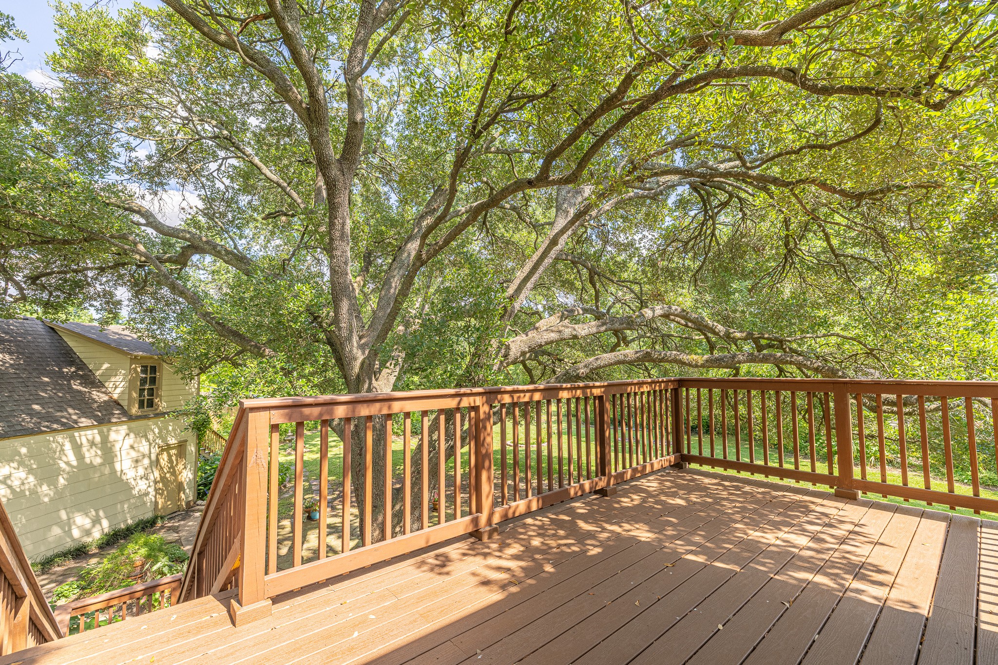 8548 Findlay Street Houston, TX 77017 - Photo 36 of 50 a view of deck with wooden floor and fence