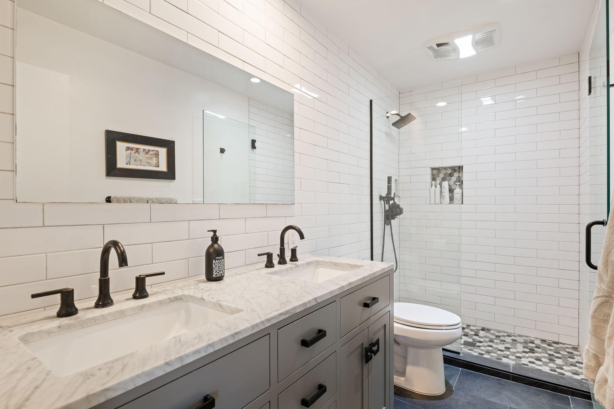 3375 Foothill Road, Unit 535 Carpinteria, CA 93013 - Photo 12 of 17 14-Bathroom
