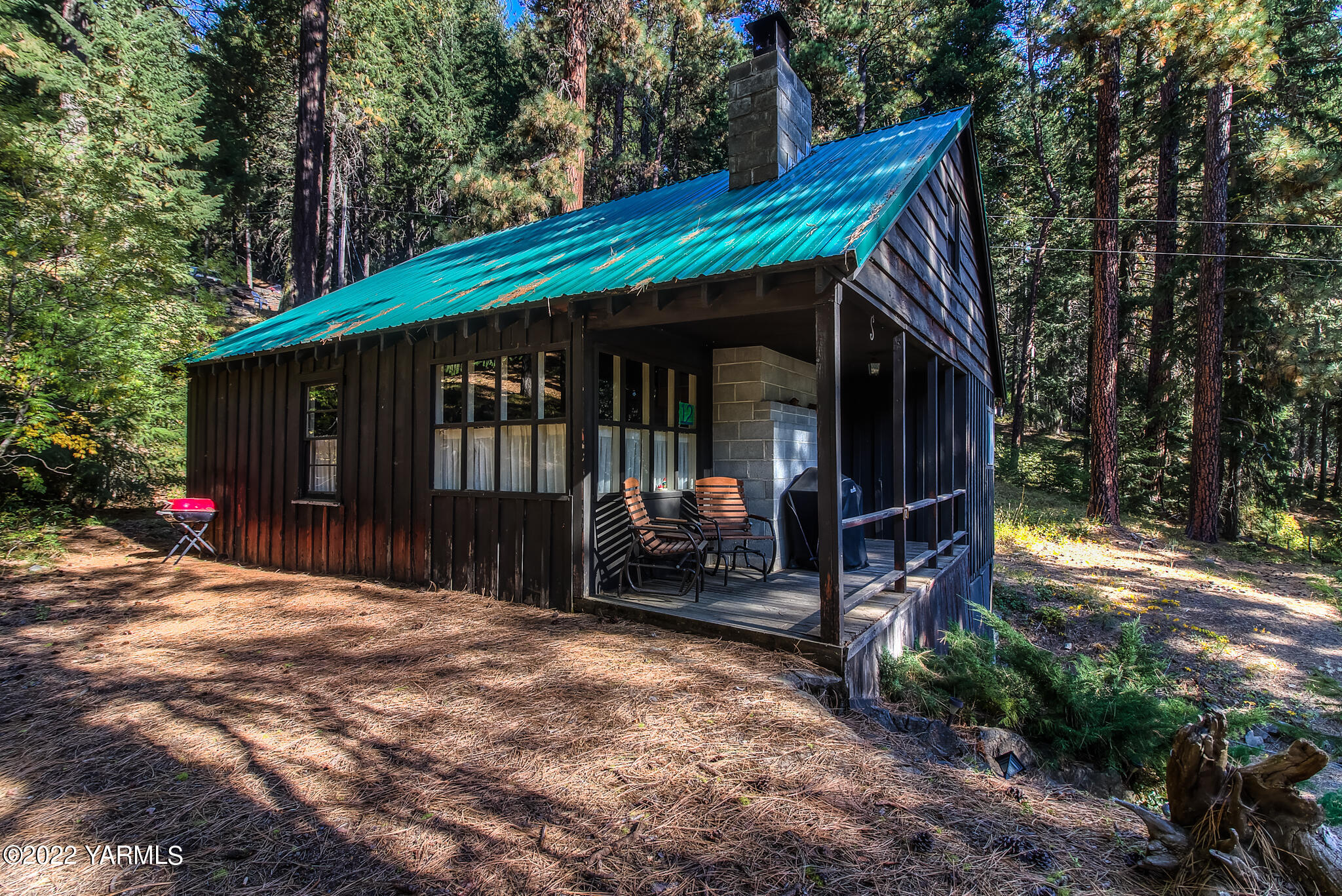 35941 Highway 12, Unit 12 Naches, WA 98937 - Photo 2 of 37 a view of a house with tub and tree