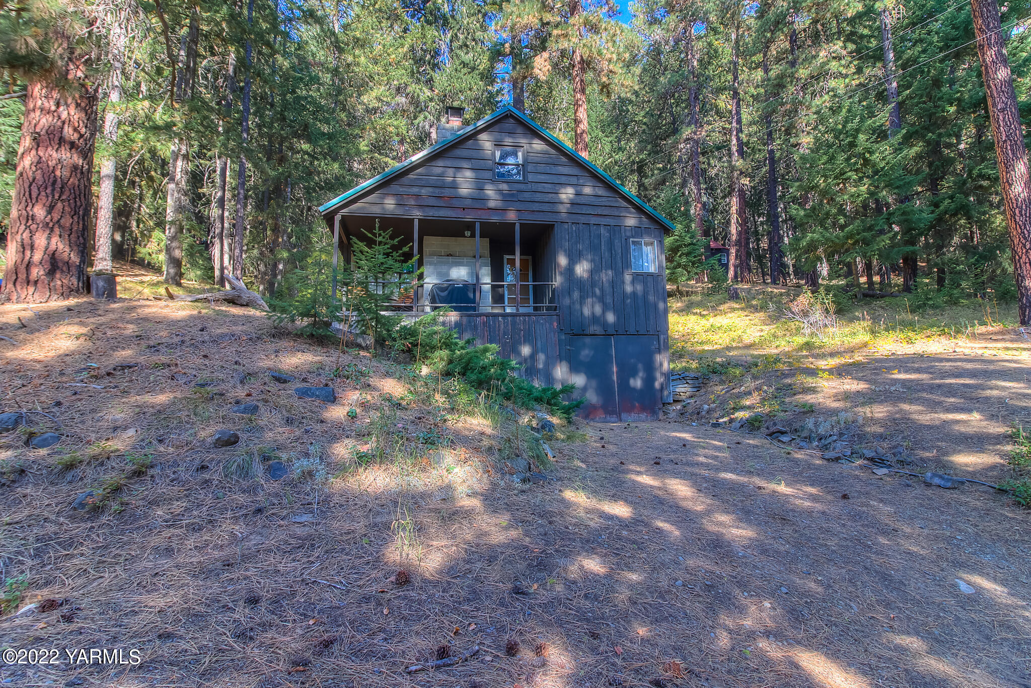 35941 Highway 12, Unit 12 Naches, WA 98937 - Photo 26 of 37 a front view of a house with garden