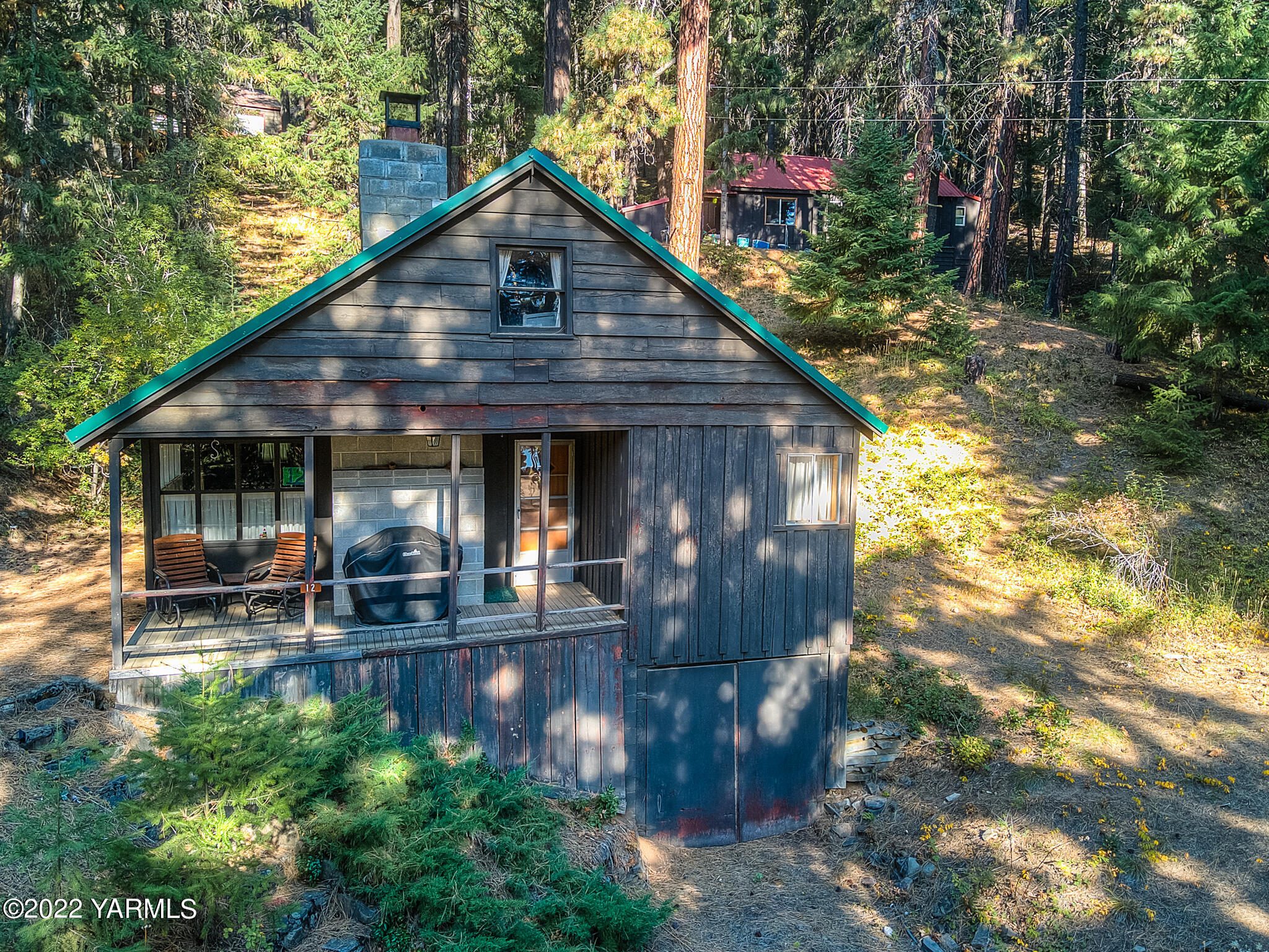 35941 Highway 12, Unit 12 Naches, WA 98937 - Photo 27 of 37 a front view of a house with sitting area