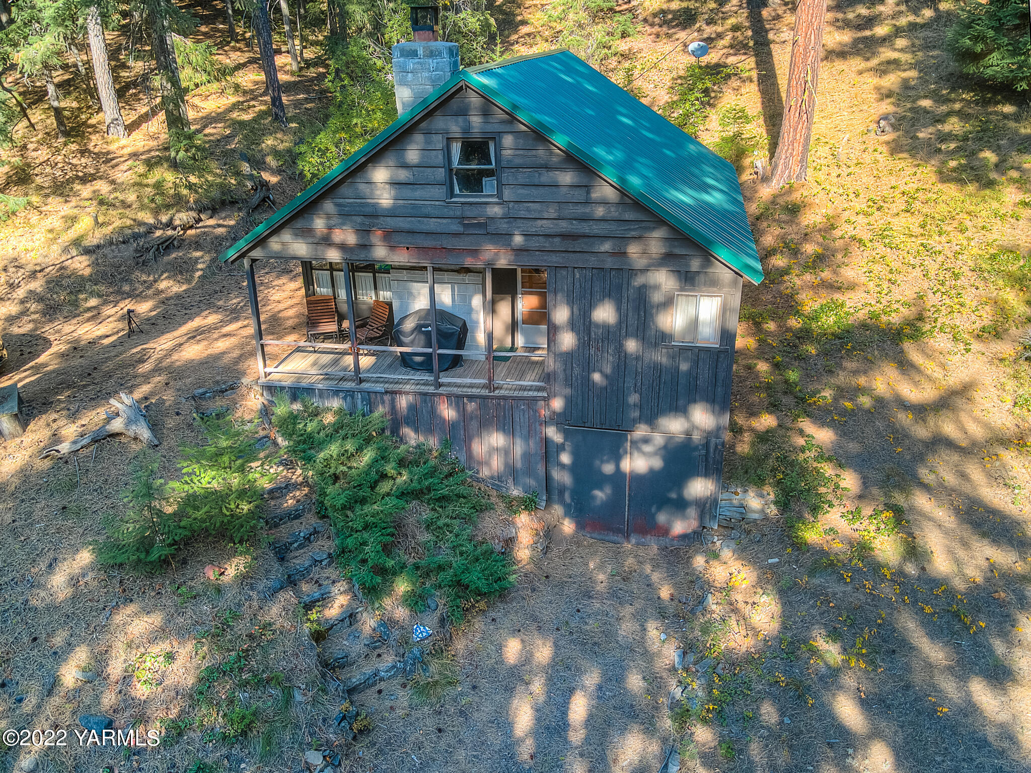 35941 Highway 12, Unit 12 Naches, WA 98937 - Photo 4 of 37 a view of a house with a yard