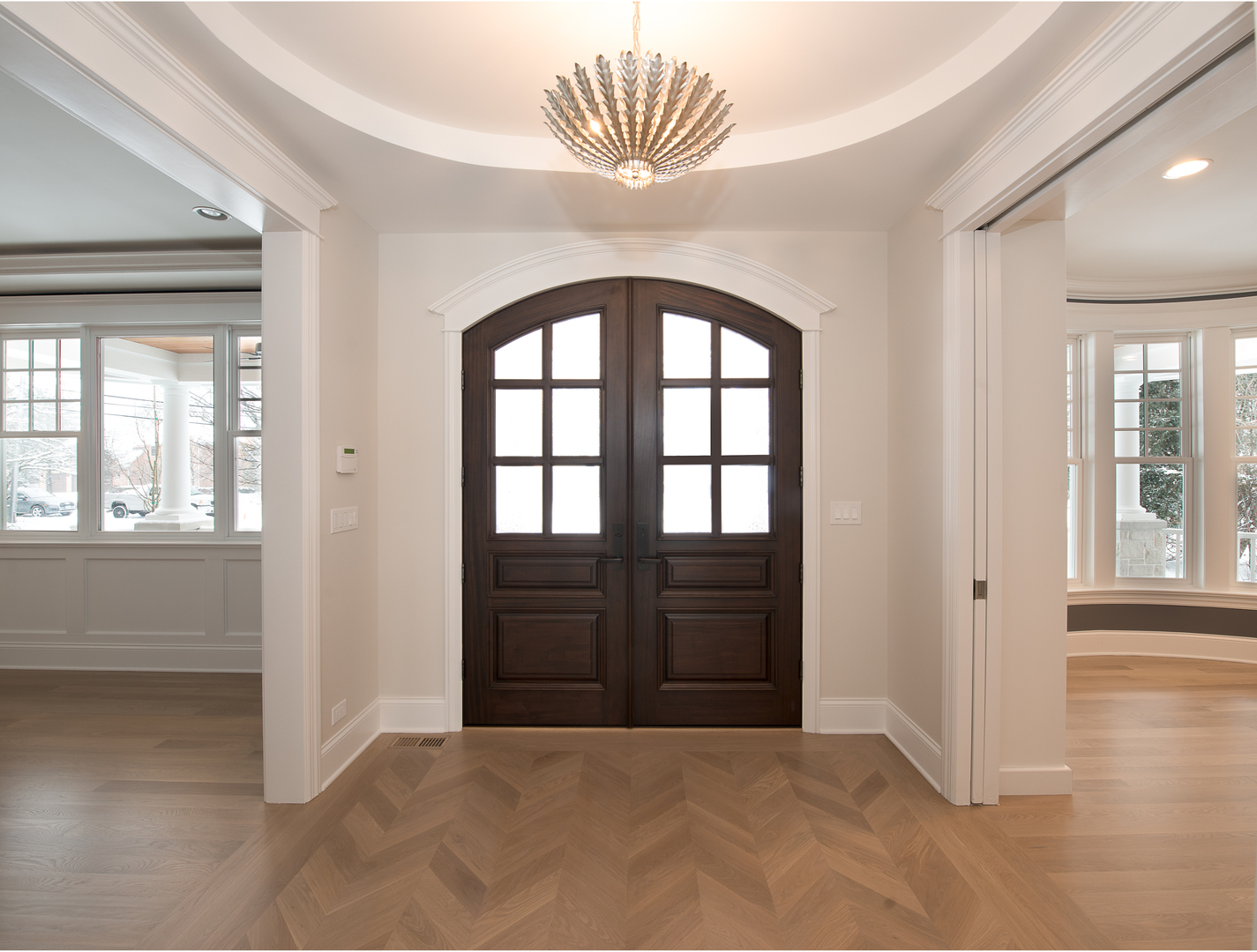 443 Hill Road Winnetka, IL 60093 - Photo 2 of 12 an empty room with windows and closet