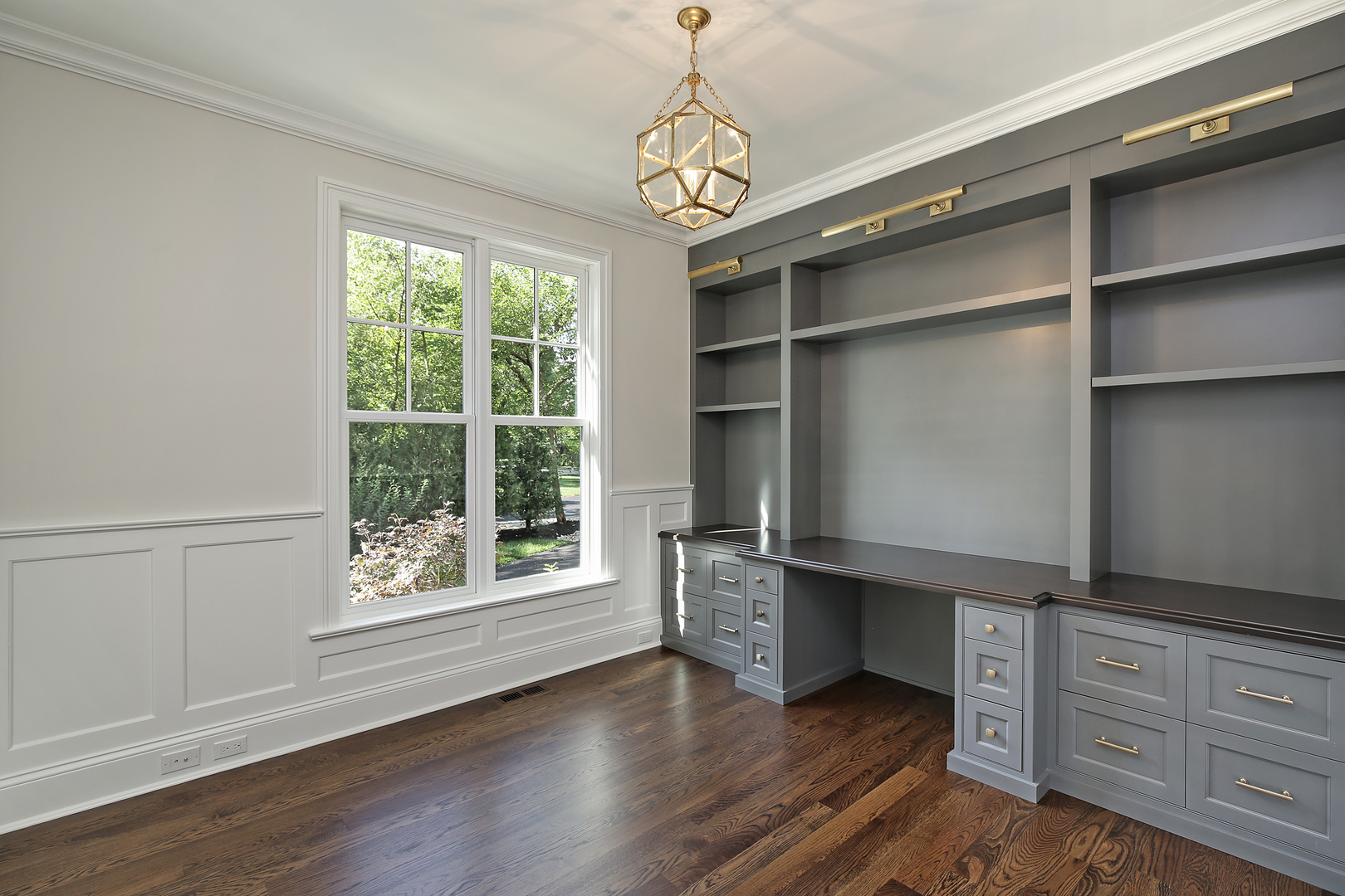 443 Hill Road Winnetka, IL 60093 - Photo 8 of 12 a view of a room with wooden floor and window