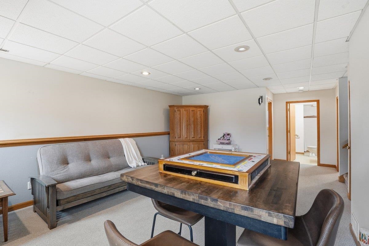 1707 Sapphire Way Sun Prairie, WI 53590 - Photo 23 of 41