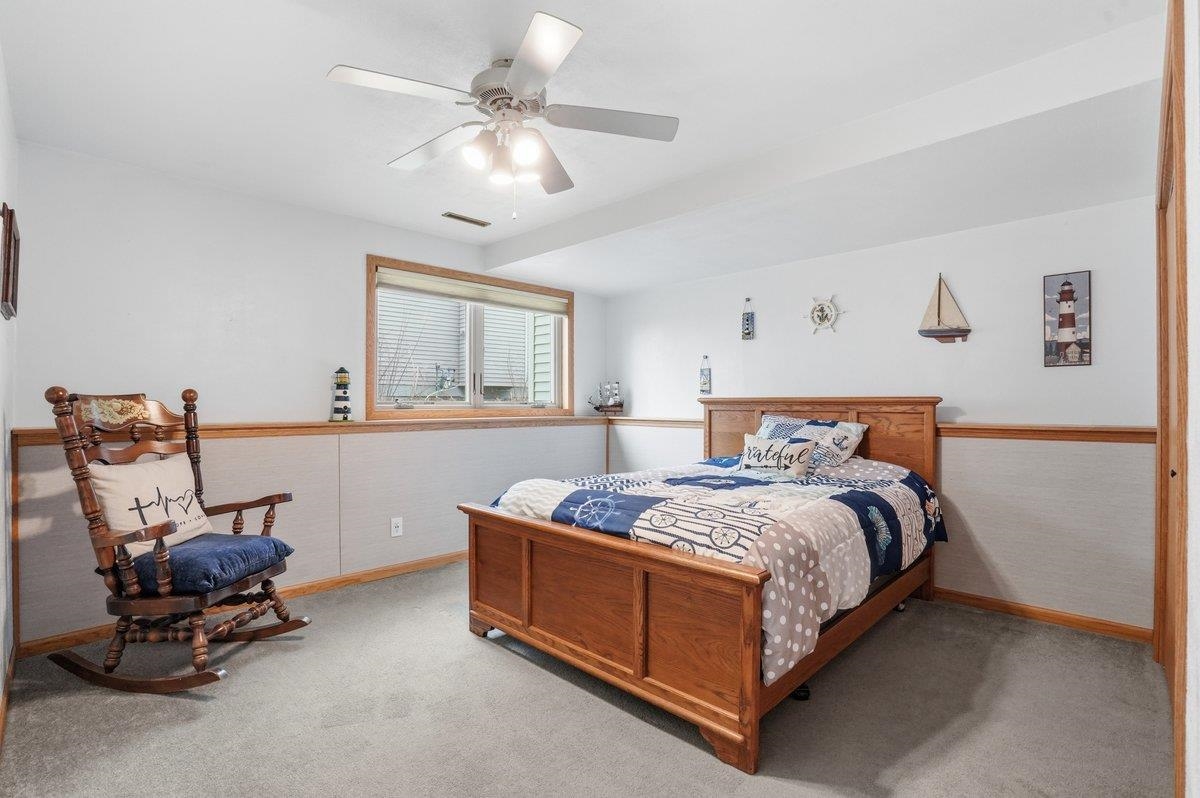 1707 Sapphire Way Sun Prairie, WI 53590 - Photo 28 of 41