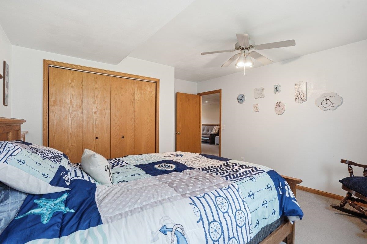 1707 Sapphire Way Sun Prairie, WI 53590 - Photo 30 of 41