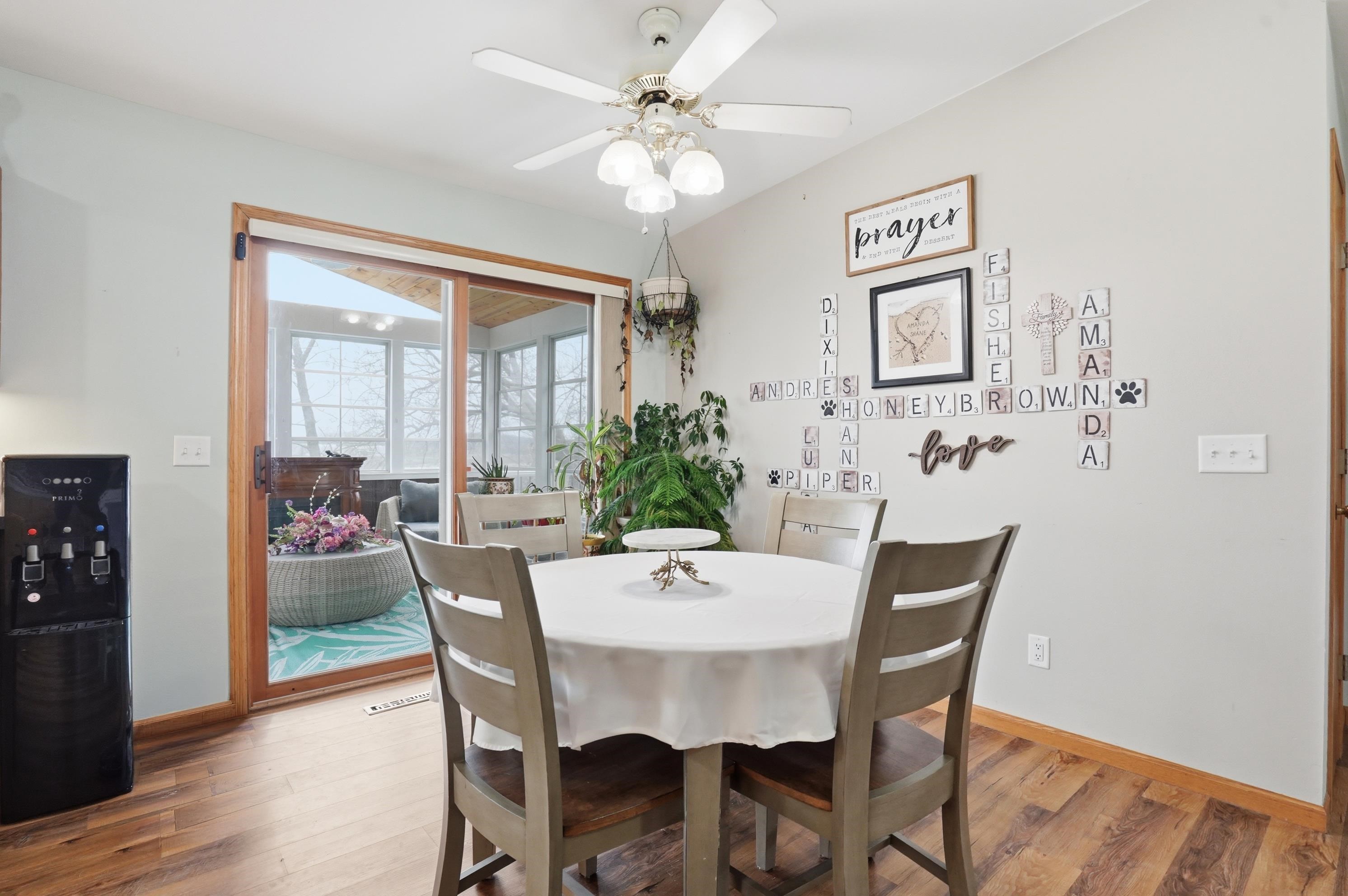 1707 Sapphire Way Sun Prairie, WI 53590 - Photo 9 of 41