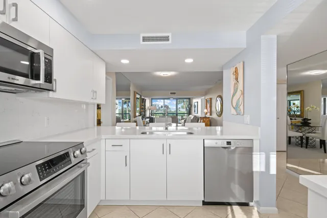 a close view of light fixtures