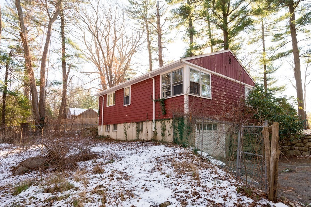 137 Booth Hill Road Scituate, MA 02066 - Photo 21 of 24 Gallery Image 21