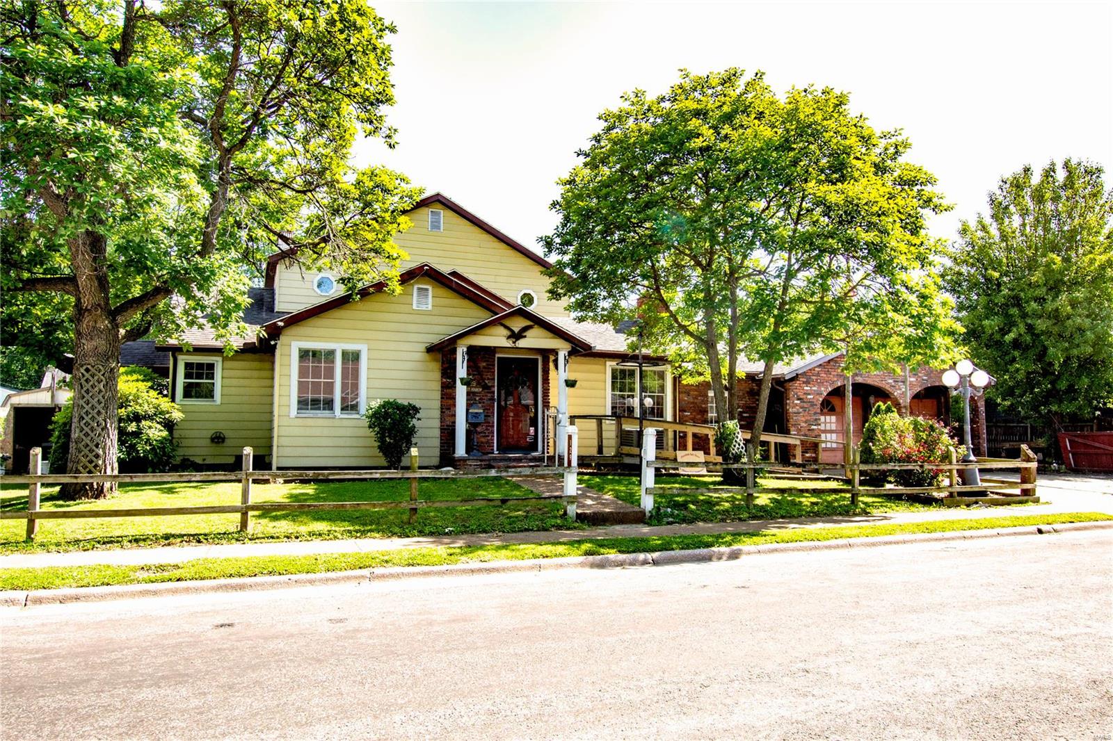 129 East 4th Street Roxana, IL 62084 - Photo 2 of 48