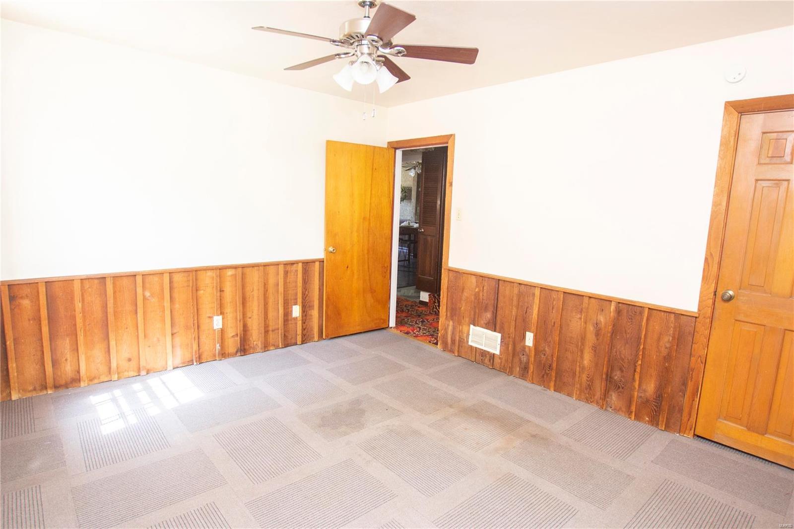 129 East 4th Street Roxana, IL 62084 - Photo 22 of 48
