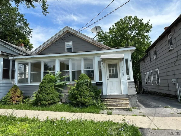 $105,000 | 522 Carbon Street, Syracuse, NY 13208