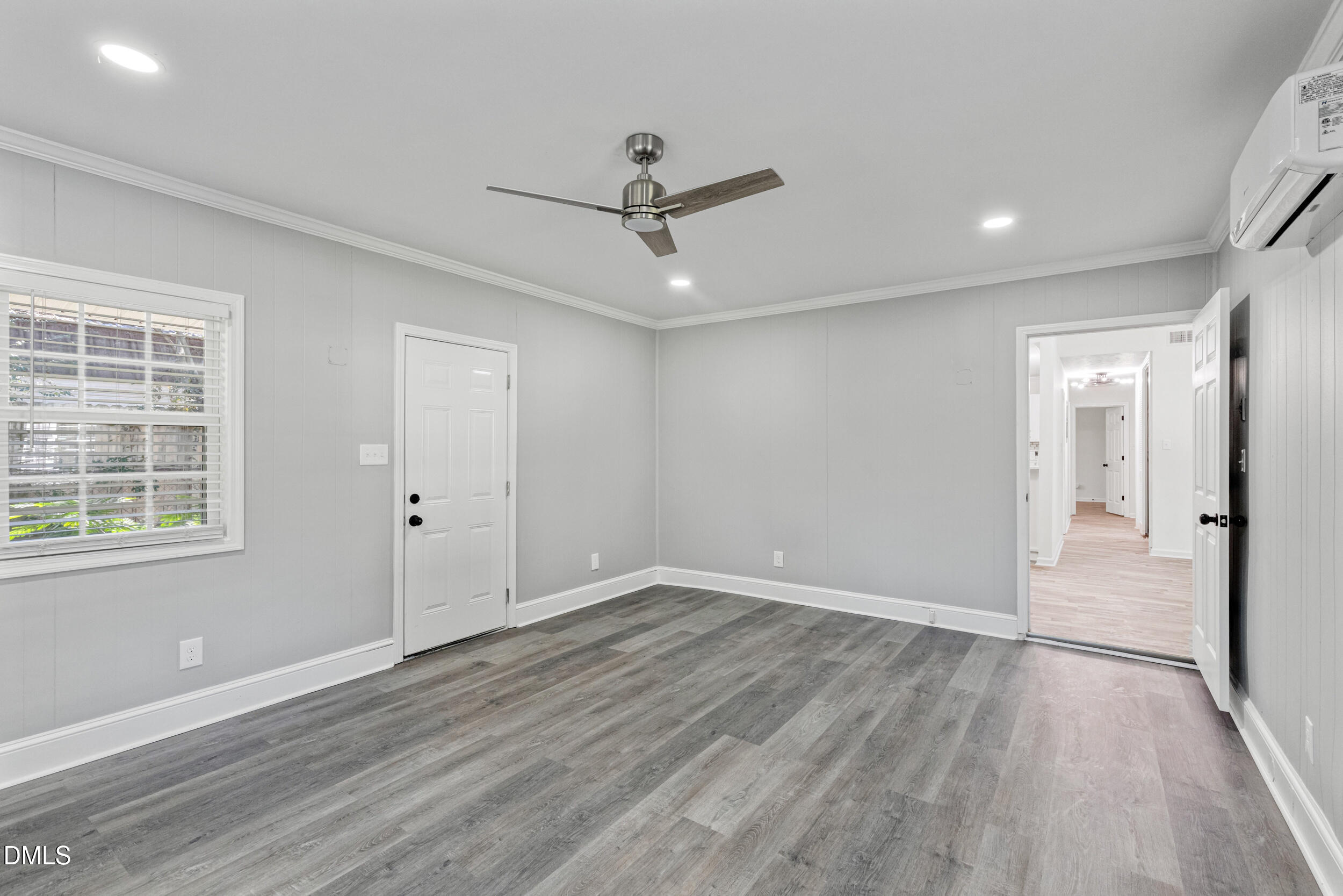 909 Montclair Road Fayetteville, NC 28314 - Photo 11 of 34 8_img_8633