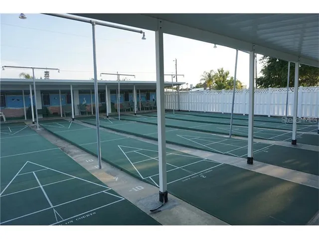 $1,300 | 4318 Tahitian Gardens Circle, Unit B, Holiday, FL 34691