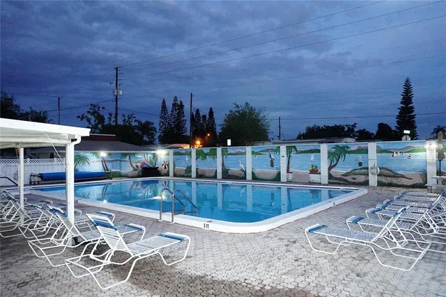 $1,300 | 4318 Tahitian Gardens Circle, Unit B, Holiday, FL 34691