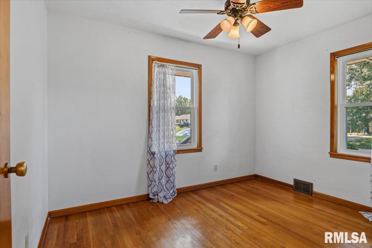 50 Midland Court Springfield, IL 62702 - Photo 14 of 25