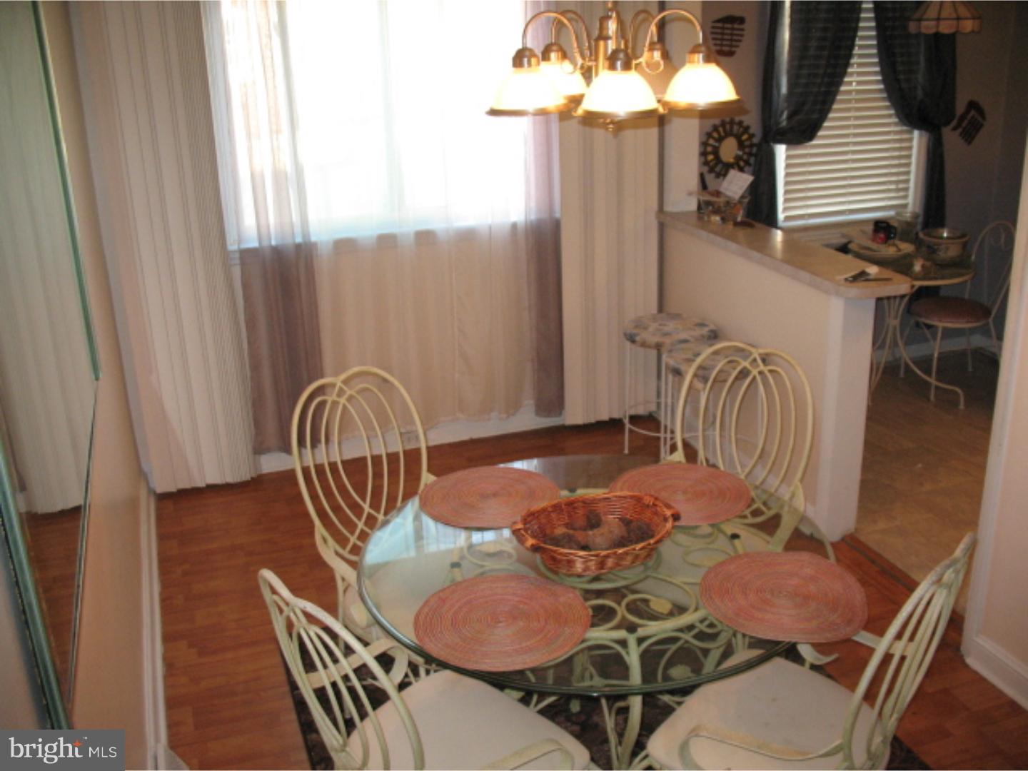1839 Merribrook Road Philadelphia, PA 19151 - Photo 7 of 23 Dining Room
