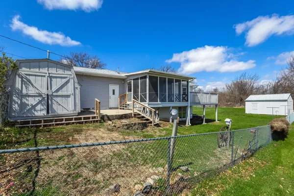 $245,000 | 1107 Idaho Avenue, Davenport, IA 52804