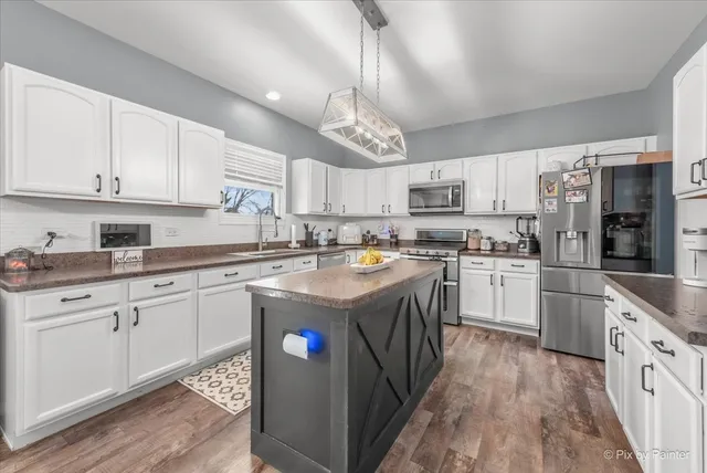 $575,000 | 2445 Peregrine Drive, New Lenox, IL 60451