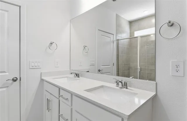 $359,460 | 3973 Big Sky Drive, Spring Hill, FL 34604