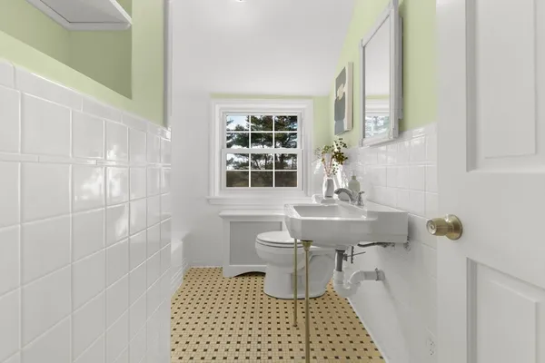 $607,500 | 51 Fiske Hill Road, Sturbridge, MA 01566