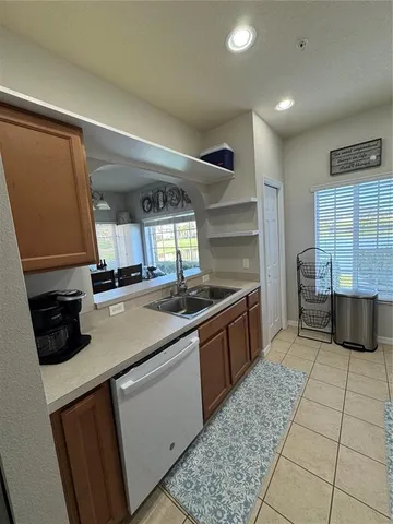 $2,150 | 3707 45th Terrace West, Unit 101, Bradenton, FL 34210