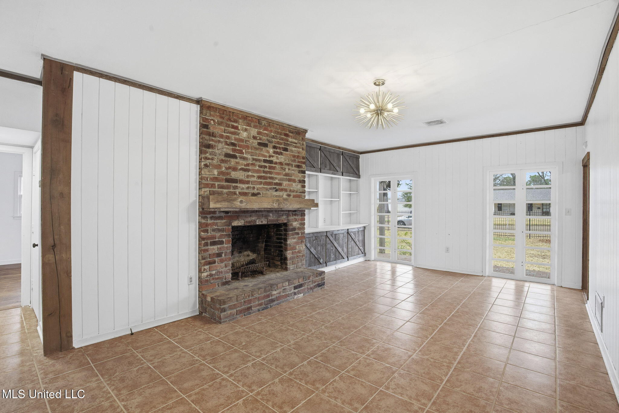 1439 Brecon Drive Jackson, MS 39211 - Photo 15 of 32 17-web-or-mls-1439 Brecon-17