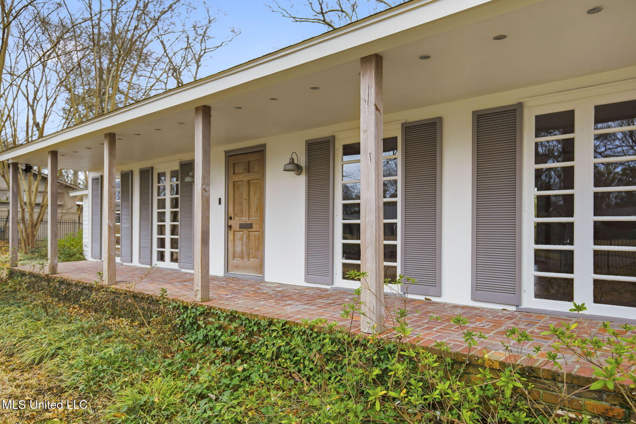 1439 Brecon Drive Jackson, MS 39211 - Photo 5 of 32 5-web-or-mls-1439 Brecon-5