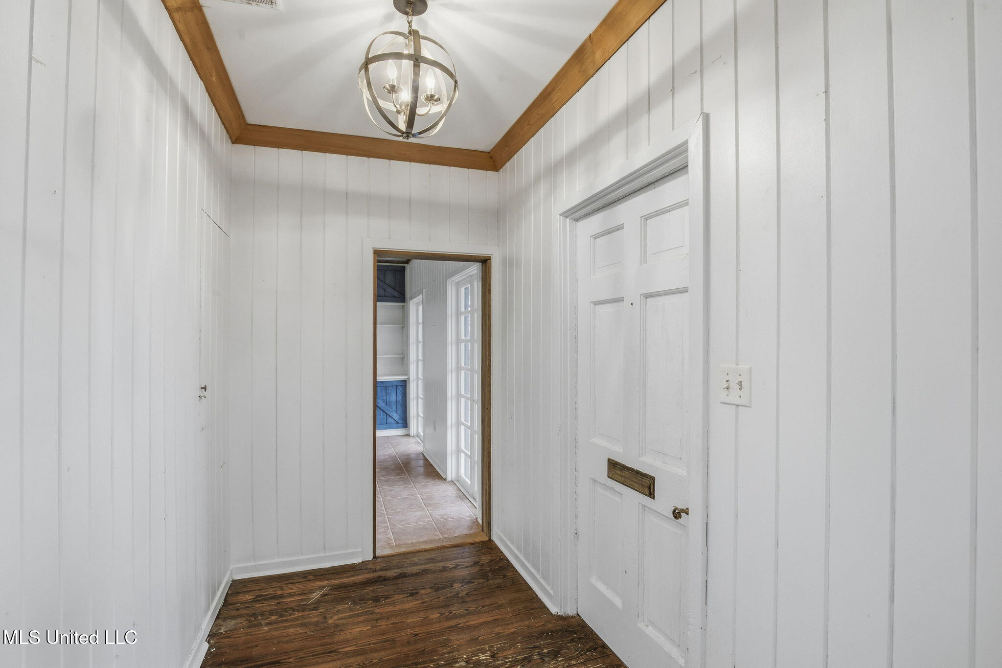 1439 Brecon Drive Jackson, MS 39211 - Photo 8 of 32 10-web-or-mls-1439 Brecon-10