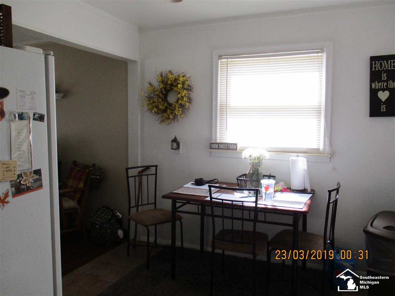 9502 Holland Road Taylor, MI 48180 - Photo 12 of 17