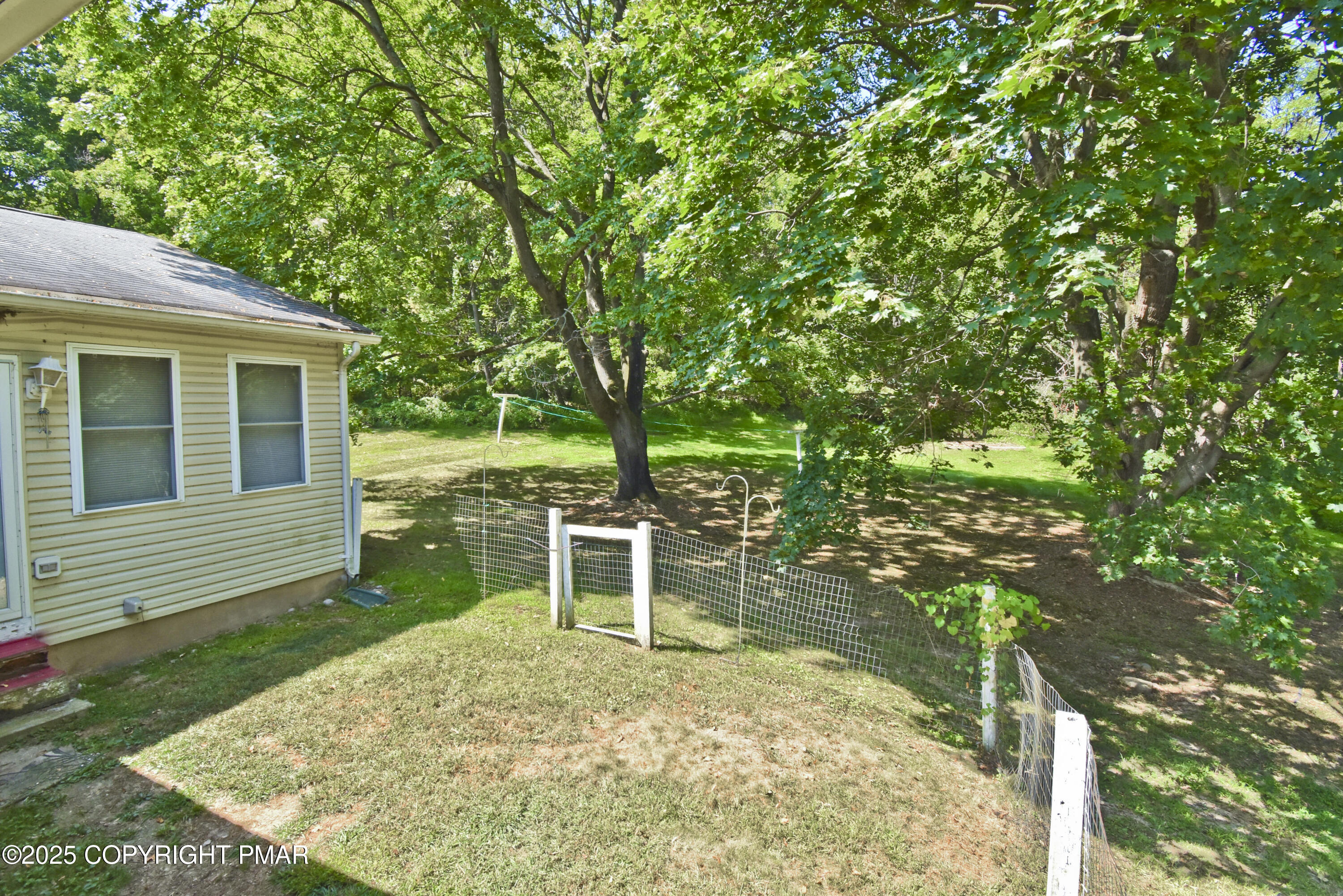 5630 Miller Road Bangor, PA 18013 - Photo 22 of 34 10 Back (1)