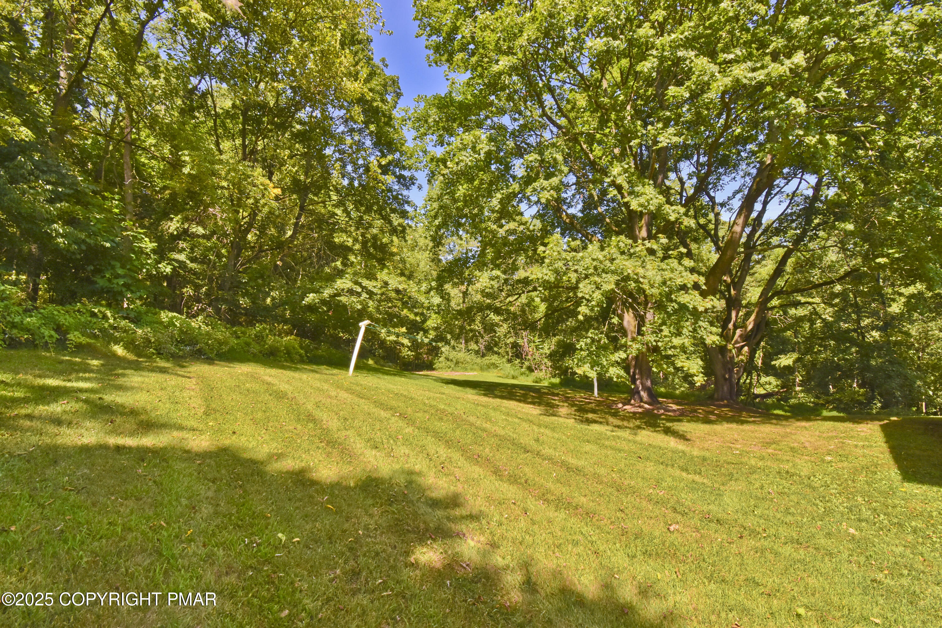 5630 Miller Road Bangor, PA 18013 - Photo 23 of 34 10 Back (2)