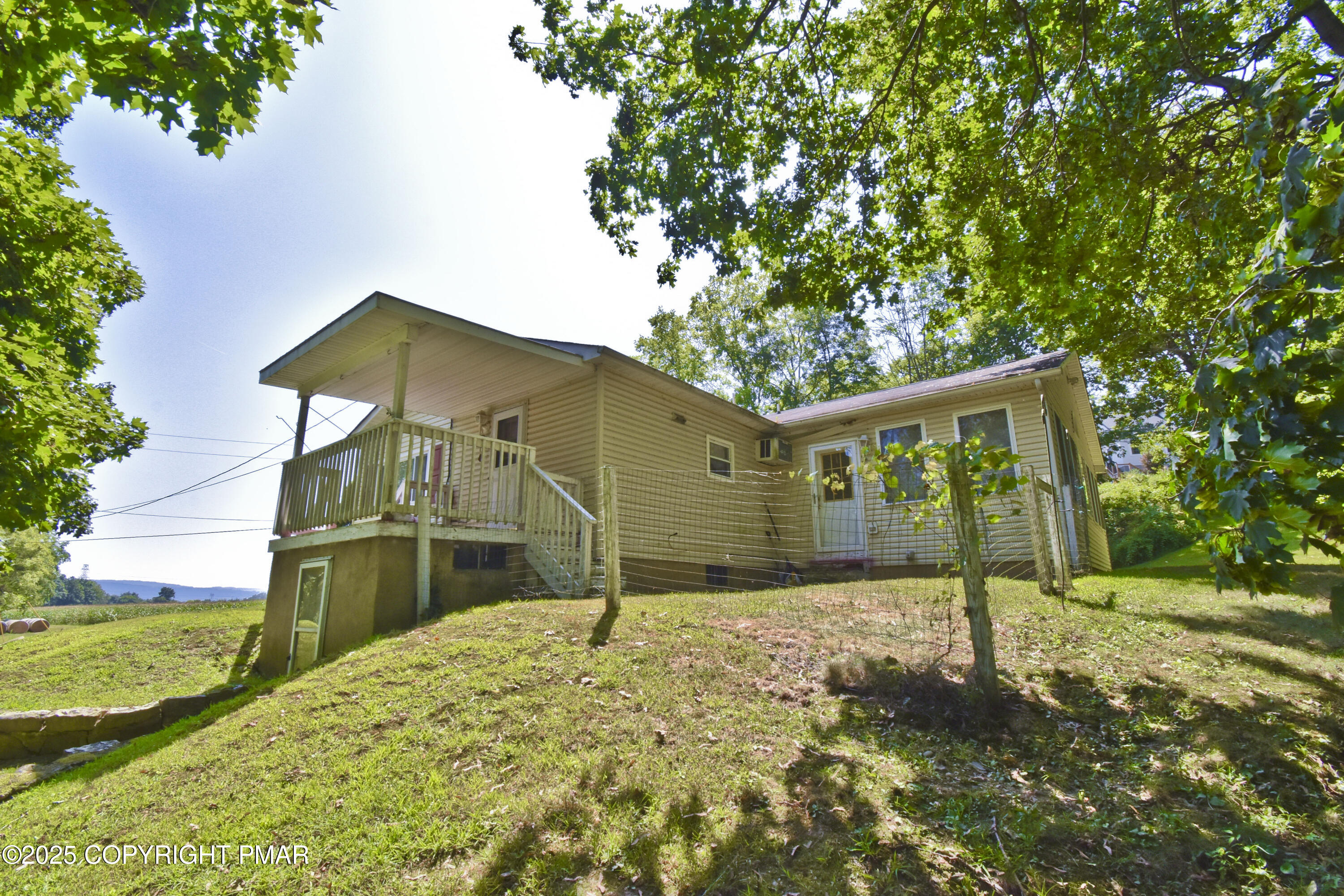5630 Miller Road Bangor, PA 18013 - Photo 26 of 34 10 Back (5)