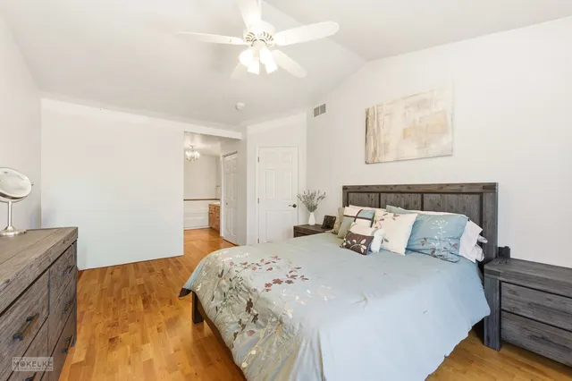 $365,000 | 31502 Kline Circle, Warrenville, IL 60555