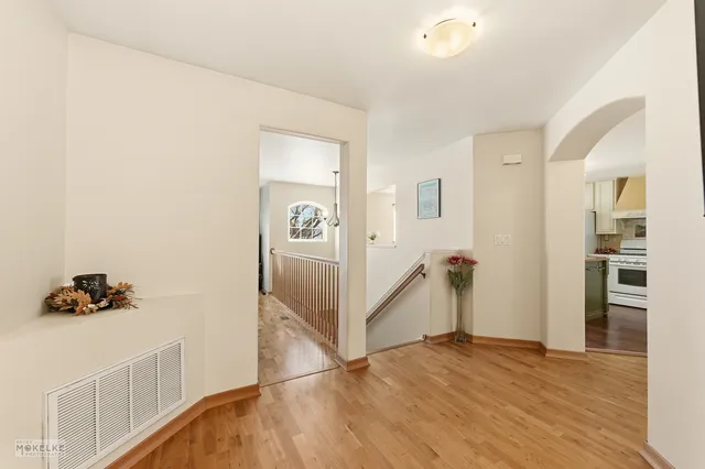 $365,000 | 31502 Kline Circle, Warrenville, IL 60555