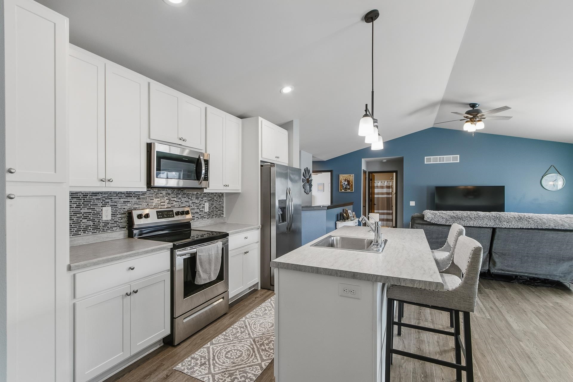 1035 Bluegrass Trail Waterloo, WI 53594 - Photo 6 of 55