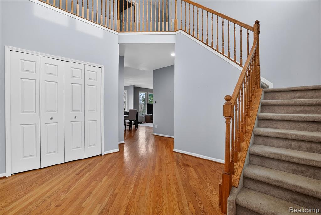 3530 Kipling Circle Howell, MI 48843 - Photo 5 of 46 Gallery Image 5