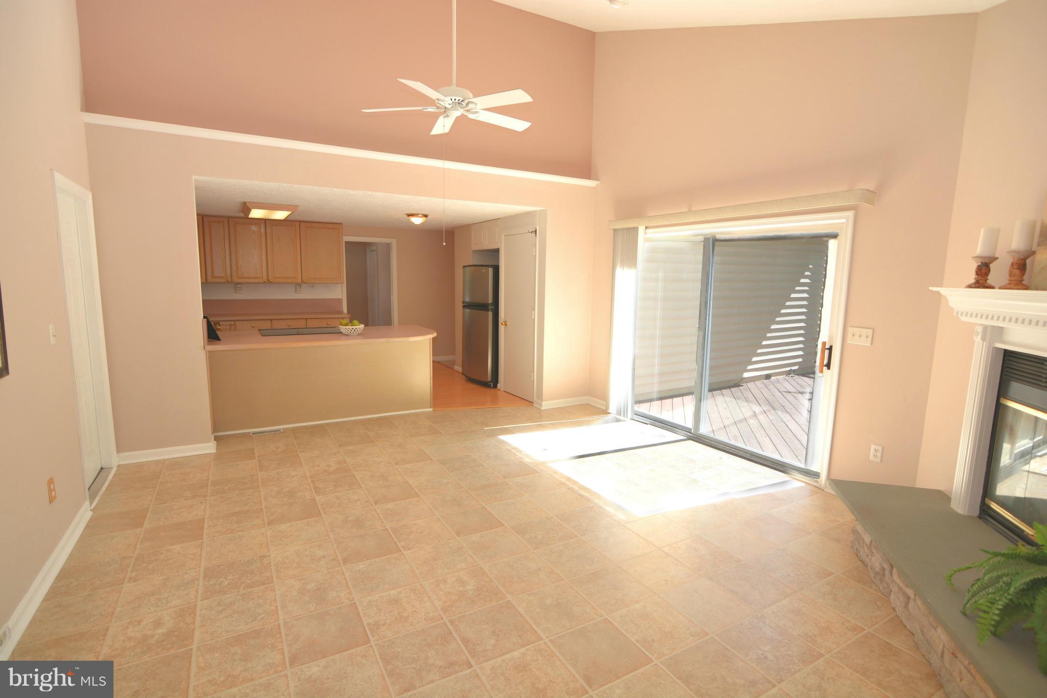 558 Manor Road Severna Park, MD 21146 - Photo 13 of 30 Family Room