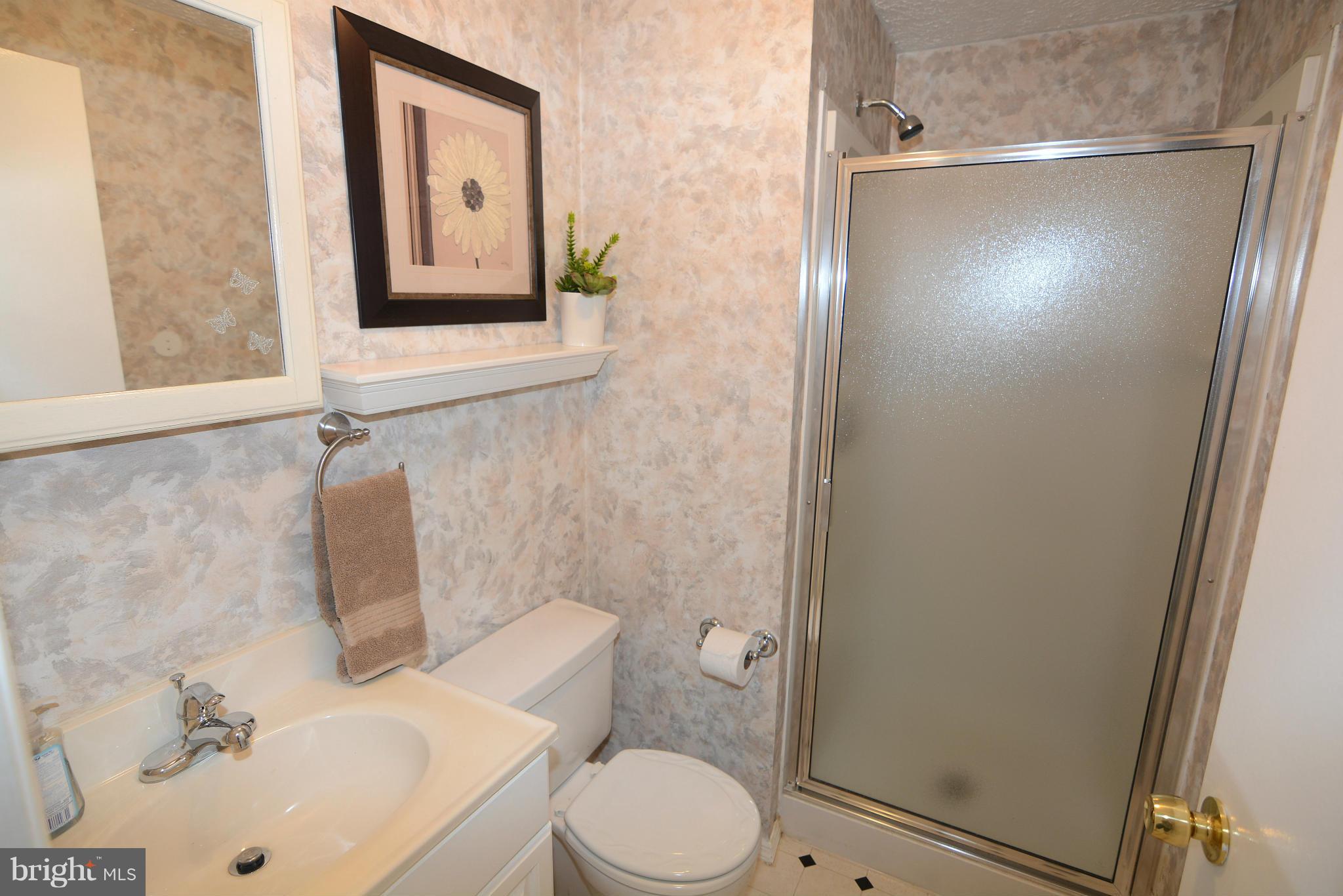 558 Manor Road Severna Park, MD 21146 - Photo 21 of 30 Bath