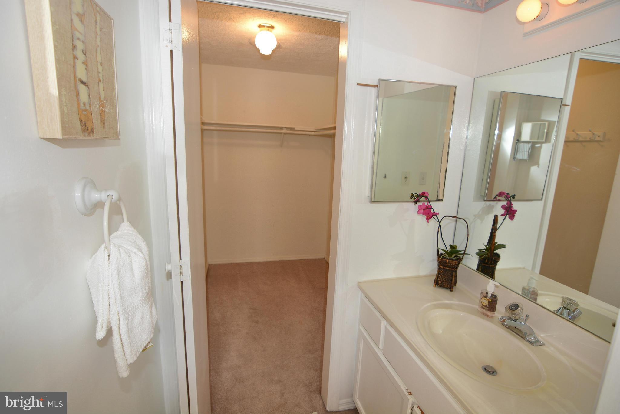 558 Manor Road Severna Park, MD 21146 - Photo 26 of 30 Bedroom (Master)