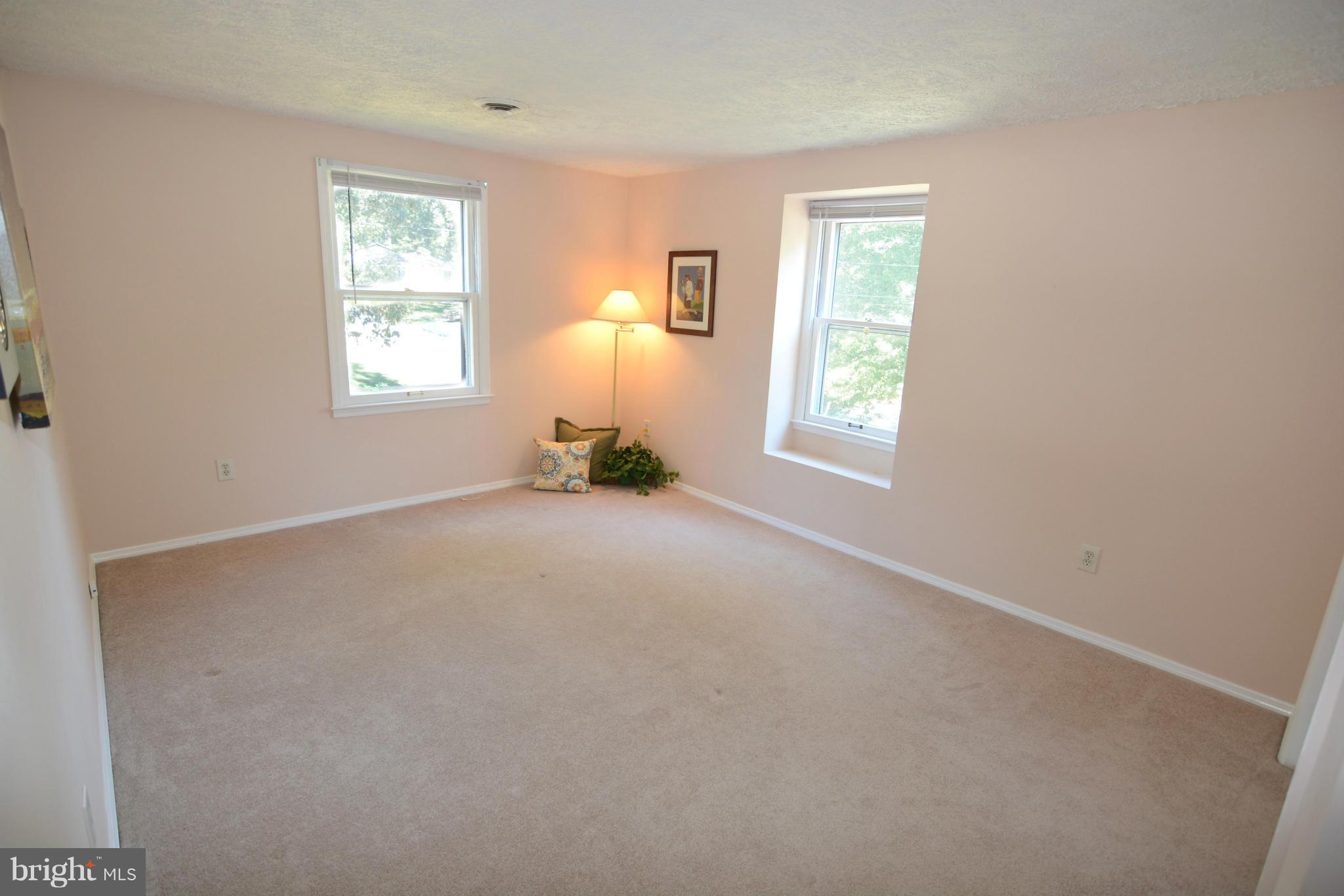 558 Manor Road Severna Park, MD 21146 - Photo 27 of 30 Bedroom