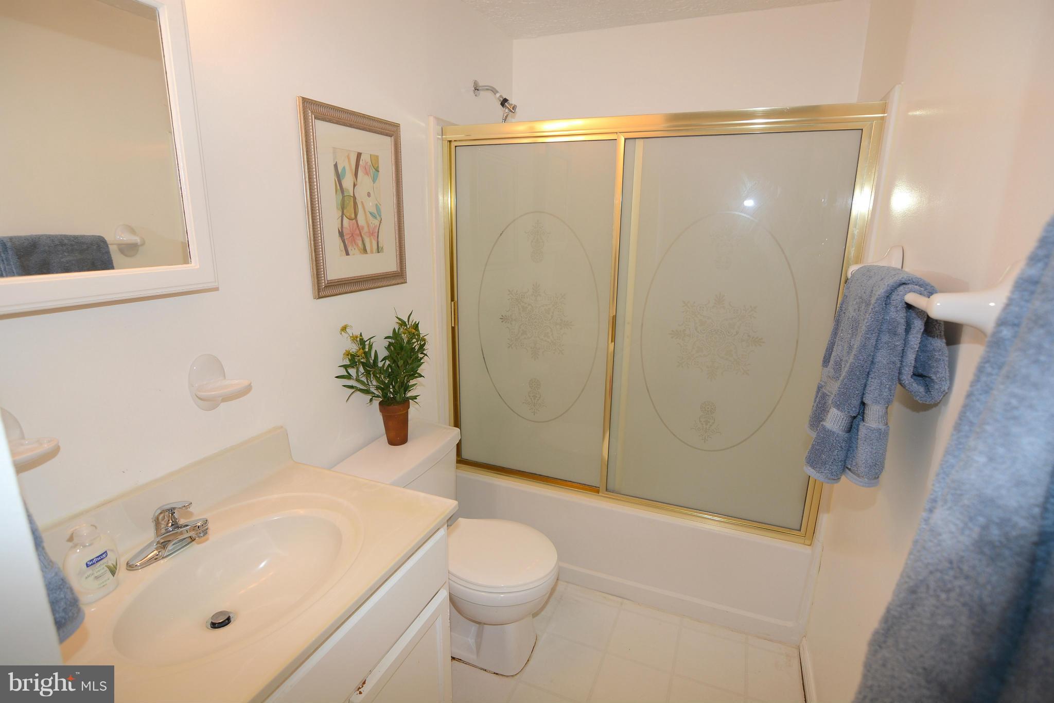 558 Manor Road Severna Park, MD 21146 - Photo 29 of 30 Bath