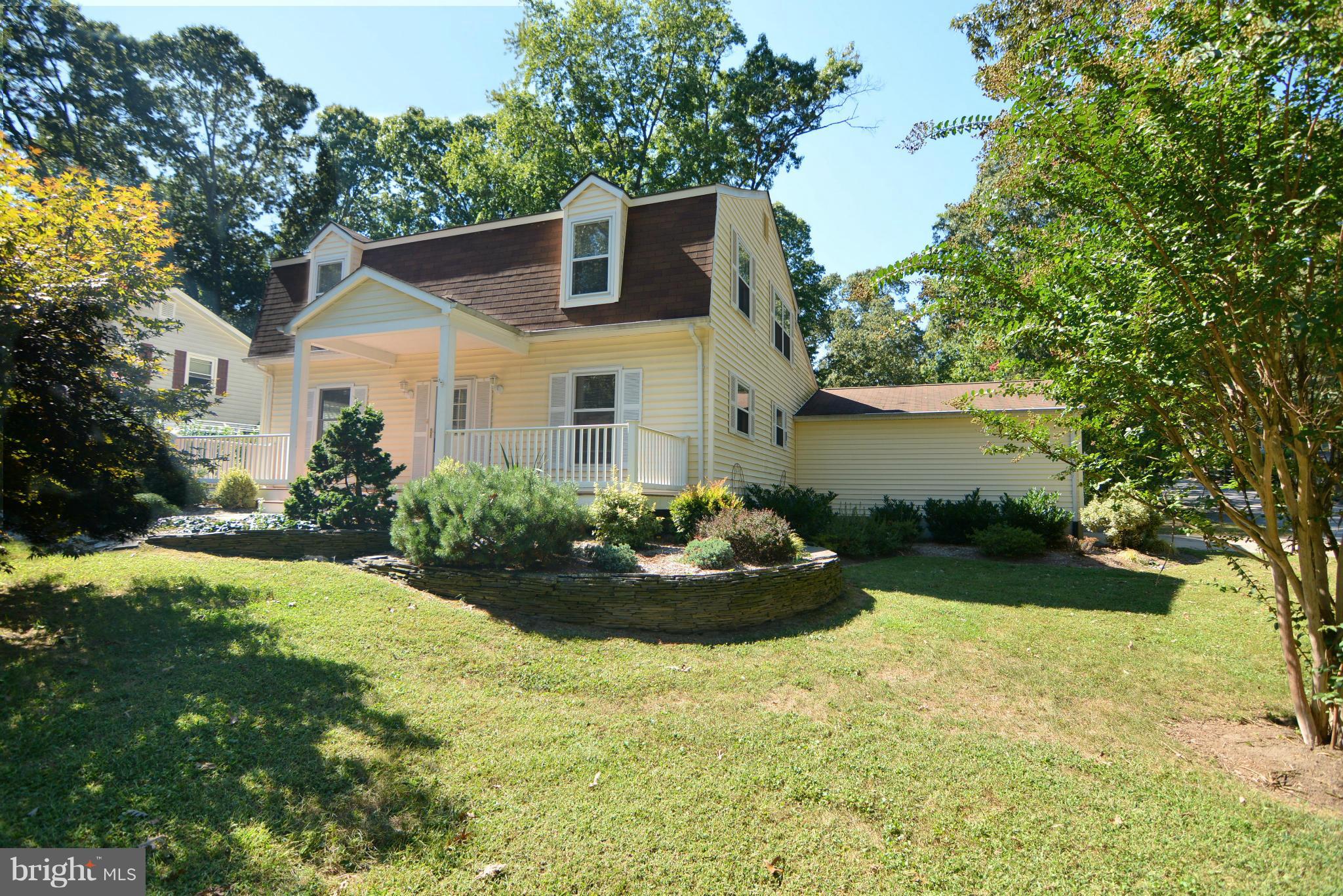 558 Manor Road Severna Park, MD 21146 - Photo 5 of 30 Exterior (General)