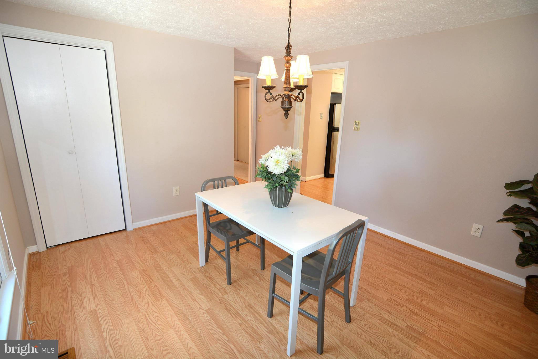 558 Manor Road Severna Park, MD 21146 - Photo 9 of 30 Dining Room