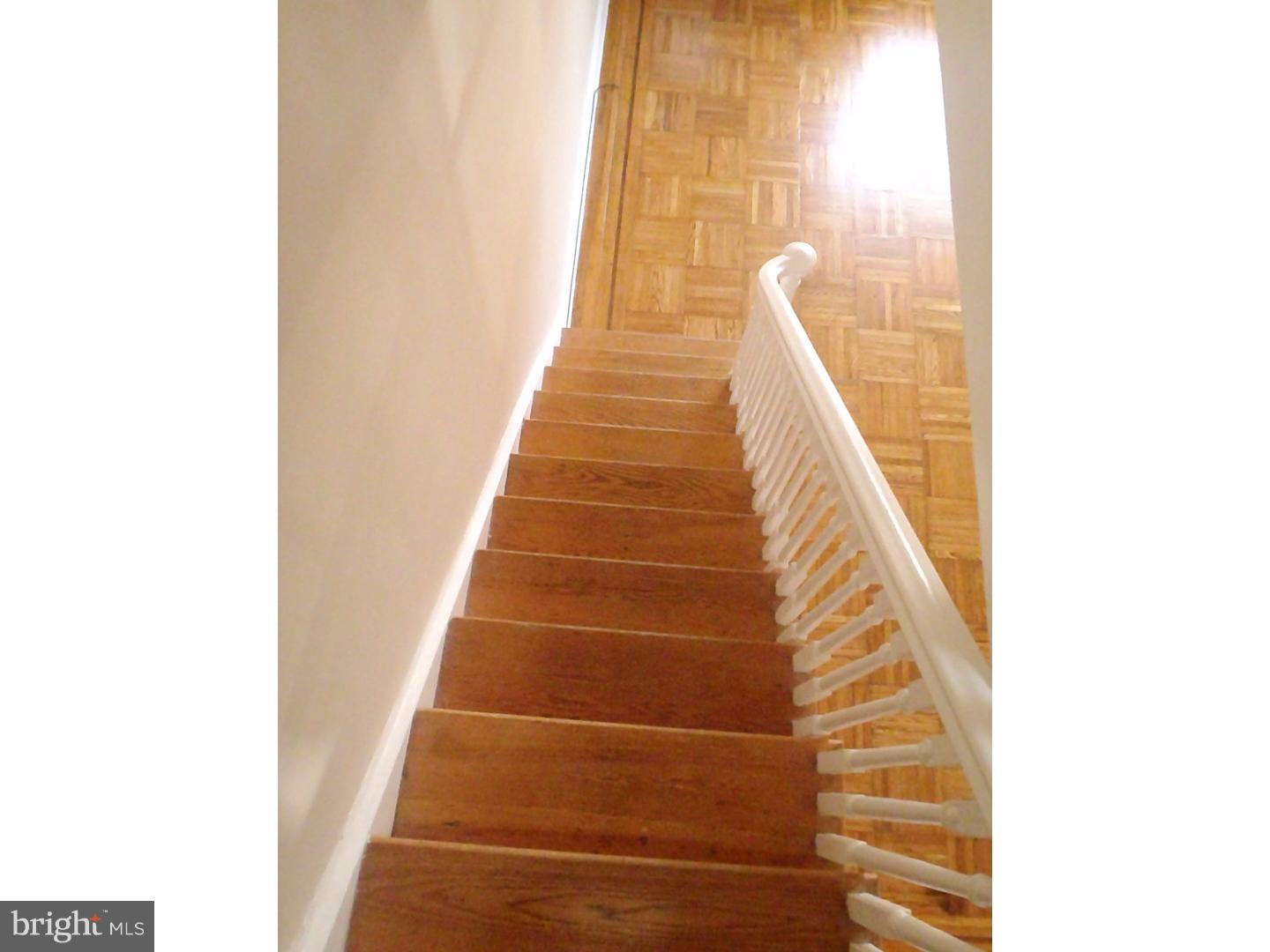 7360 Rugby Street Philadelphia, PA 19138 - Photo 13 of 25 Hallway