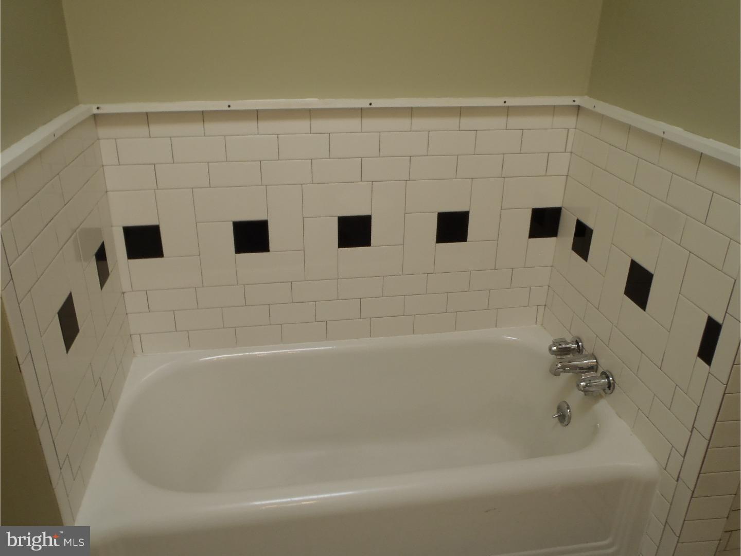7360 Rugby Street Philadelphia, PA 19138 - Photo 14 of 25 Bathroom