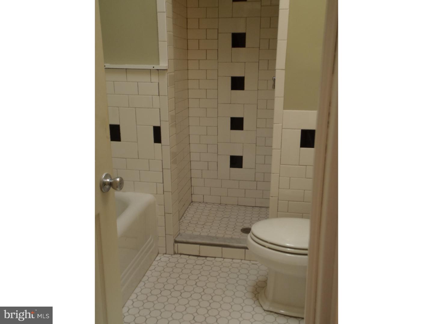 7360 Rugby Street Philadelphia, PA 19138 - Photo 15 of 25 Bathroom